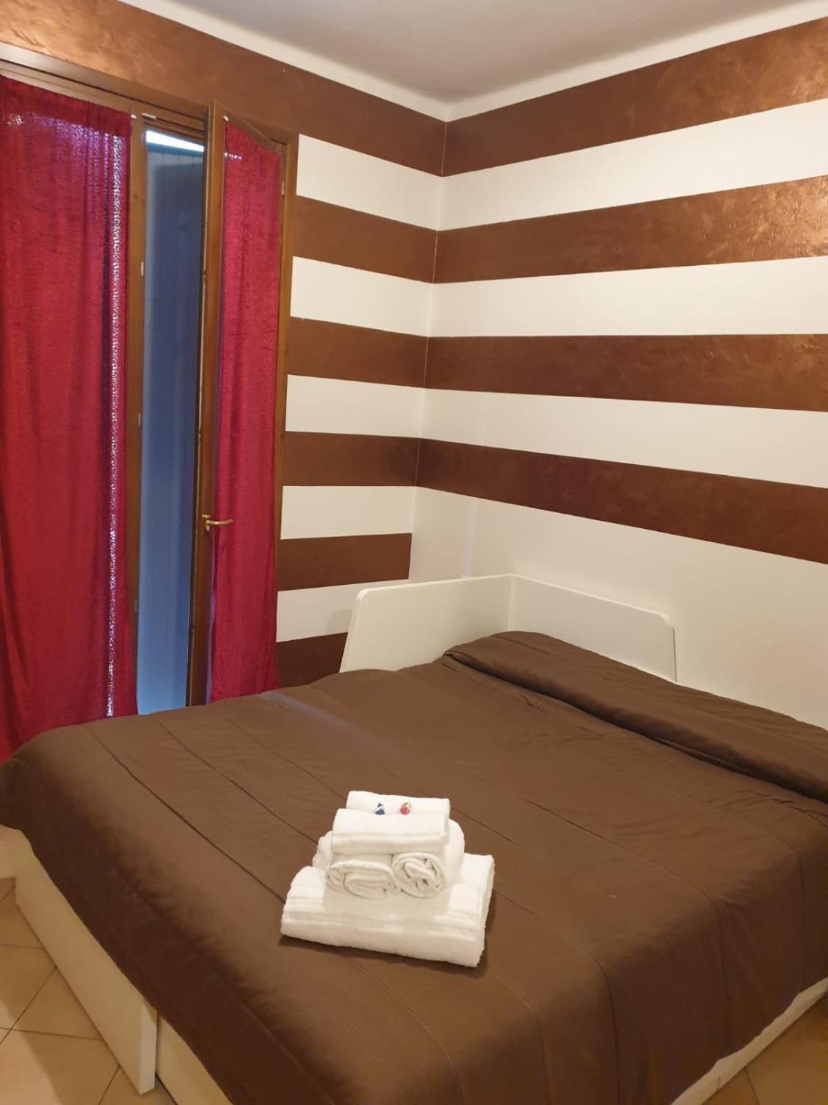 Salotto "900Strati" Hotell Bergamo Exteriör bild
